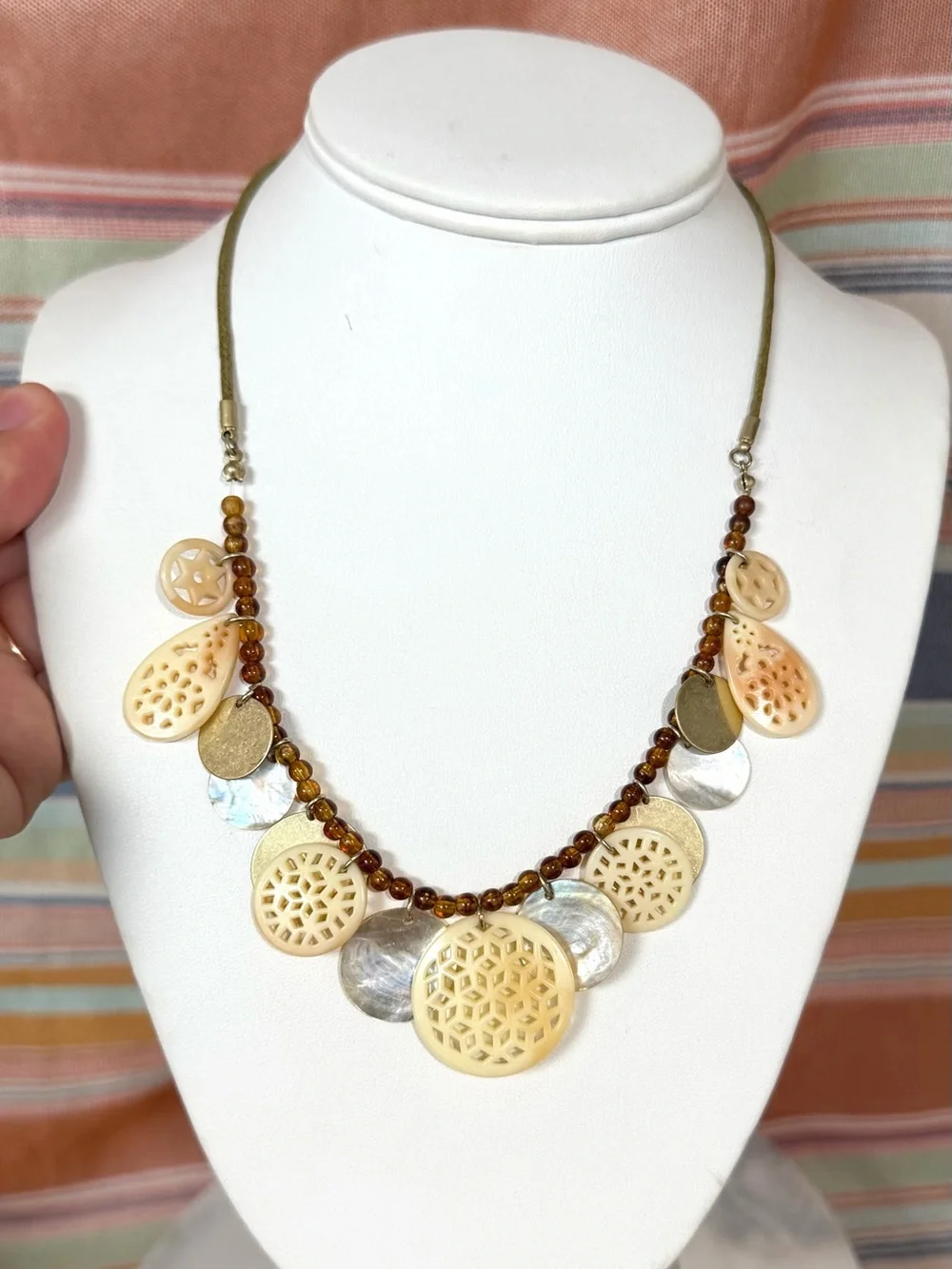 Avon Cream Statement Necklace w/ Shell accents + Earring Set